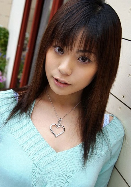 Natsumi Mitsu nice pornstar picture