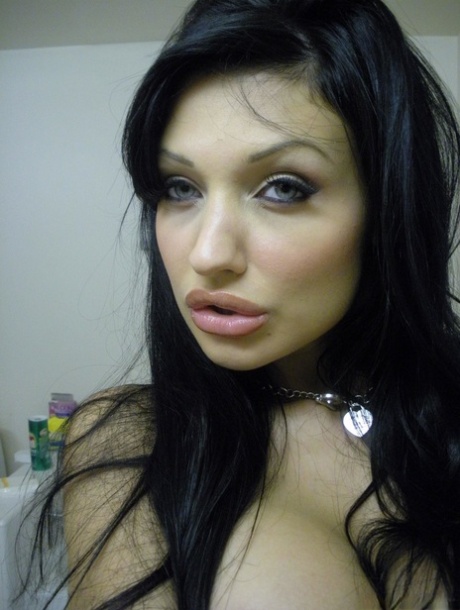 Aletta Ocean pornstar adult galleries