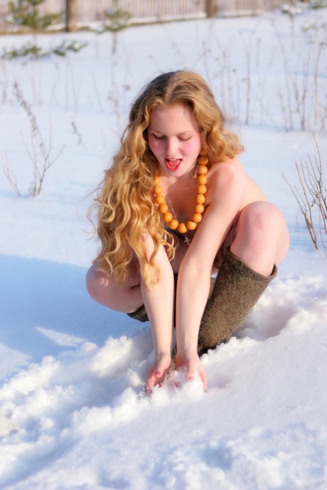 curly hair girl feet free photo