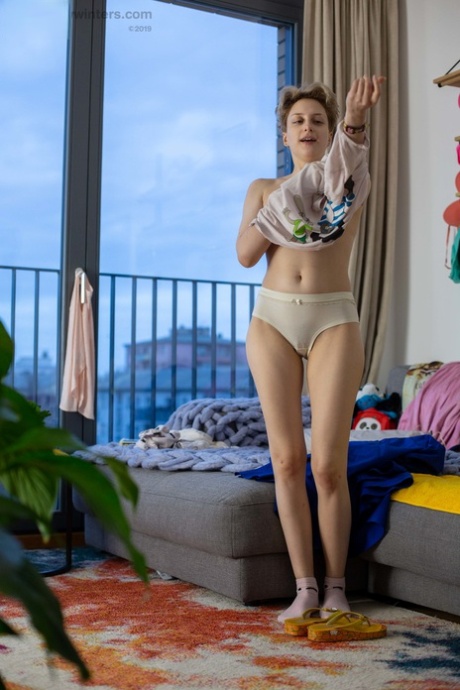chloe lamour short hair erotic pics